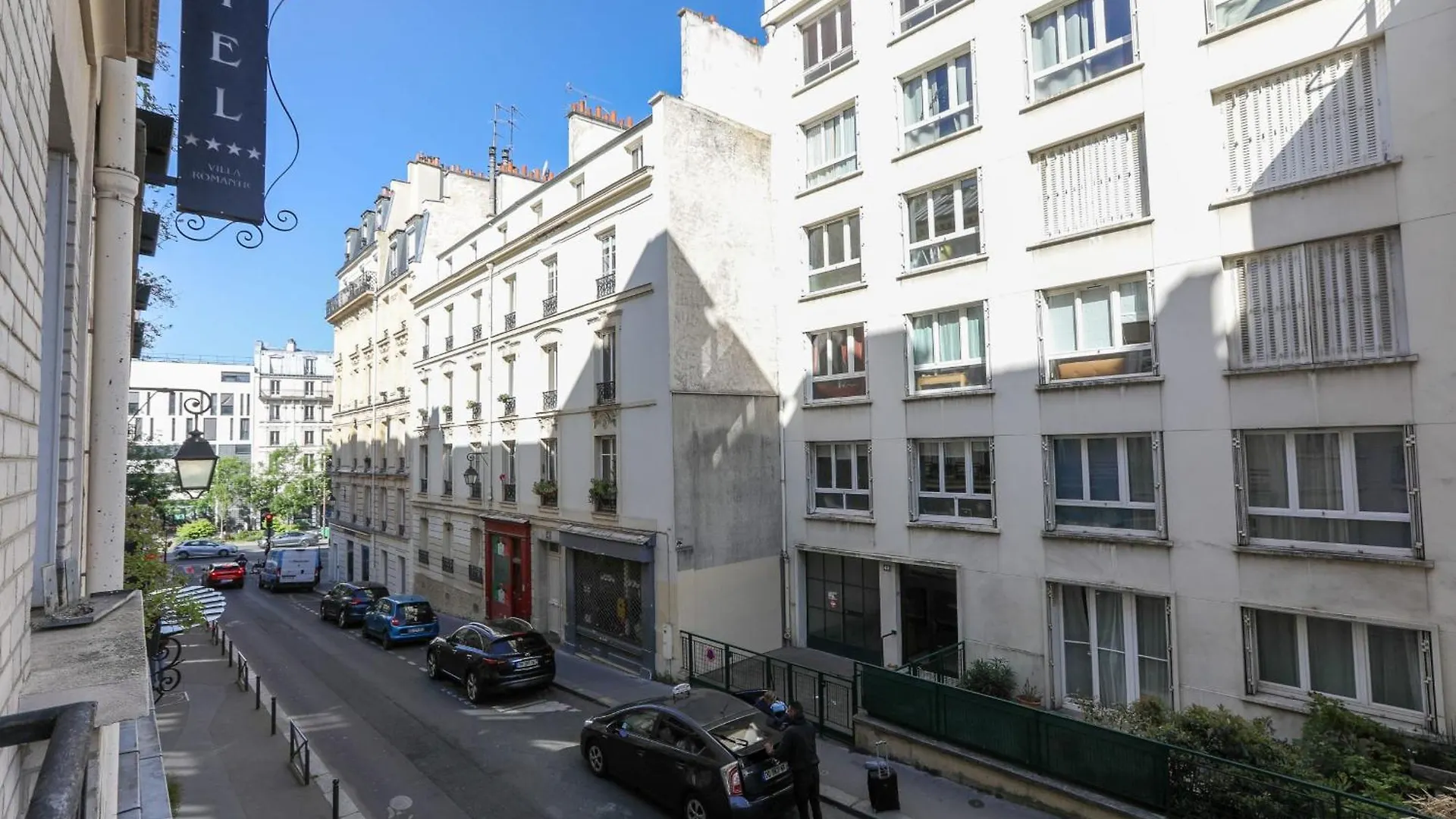 Bright Apartment For 4 With Balcony Paris